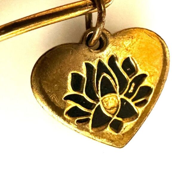 Alex and Ani 2015 Four lotus peace petals  Bangle Bracelet - Picture 4 of 8